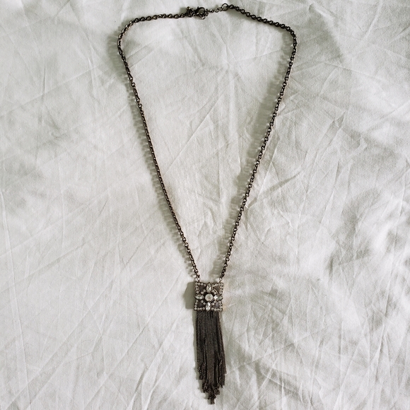 🖤 3/$15 Long faux crystal necklace - Picture 3 of 5